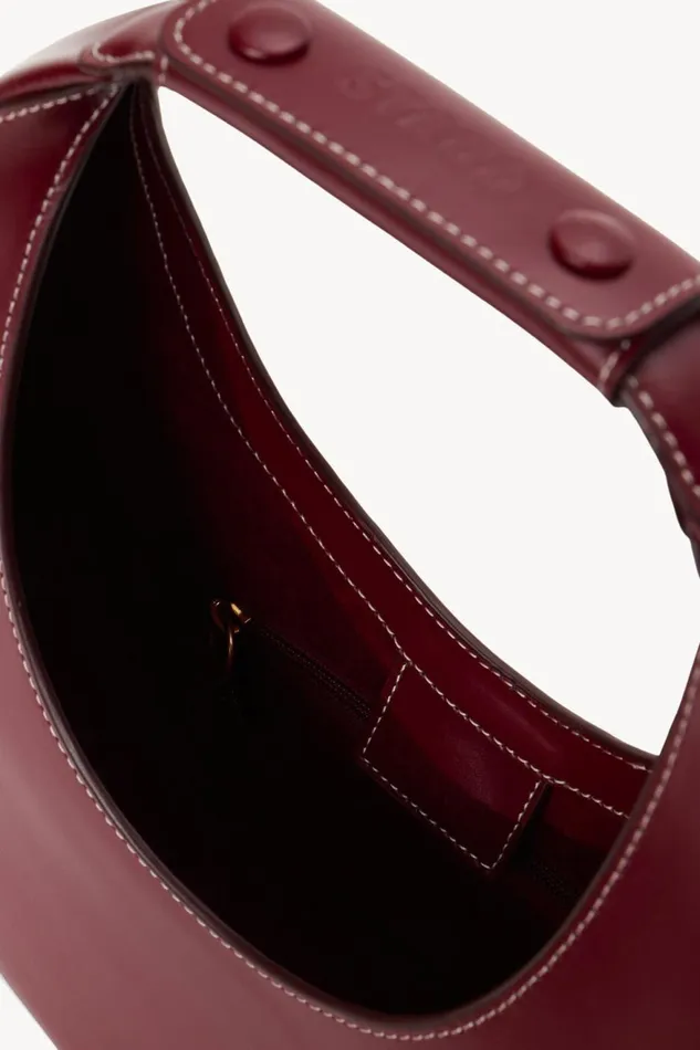 Women STAUD Shoulder MOON BAG RASPBERRY