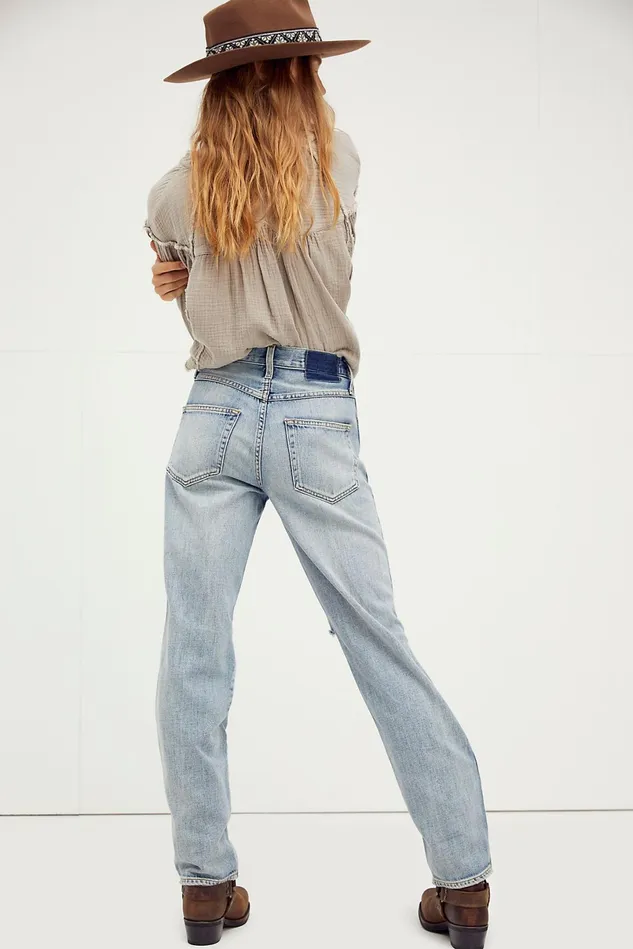 Women StraightLeg Jeans Free People AMO Harlow Jeans New Retro