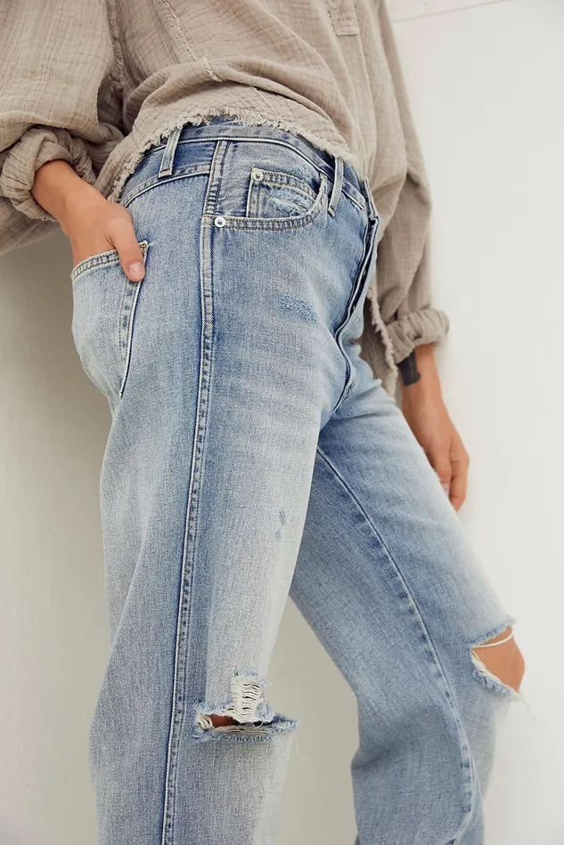 Women StraightLeg Jeans Free People AMO Harlow Jeans New Retro